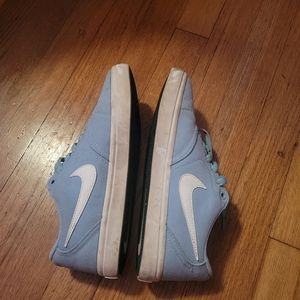 Baby blue Nike 7